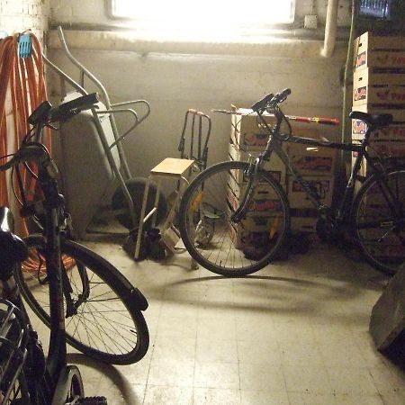 Guestrooms Bij Het Station Van Drongen Gent Ngoại thất bức ảnh